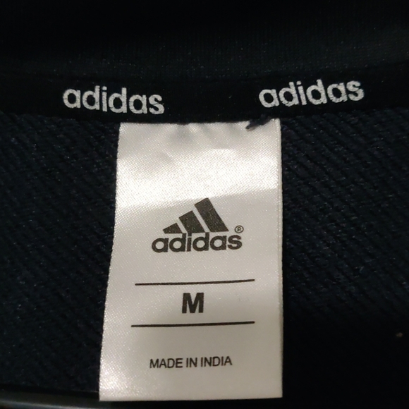 Adidas tracksuit - Picture 3 of 3